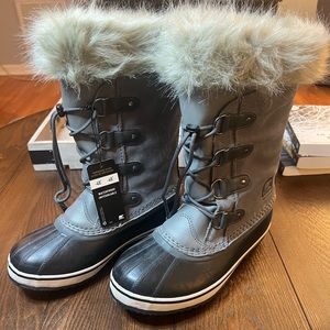 SOREL Joan Of Arctic Snow Boots sz 6 NWT